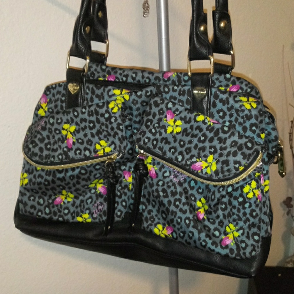 Betsey Johnson purse
